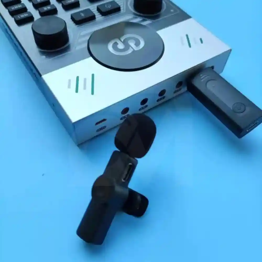 K35 Dual Wireless Microphone
