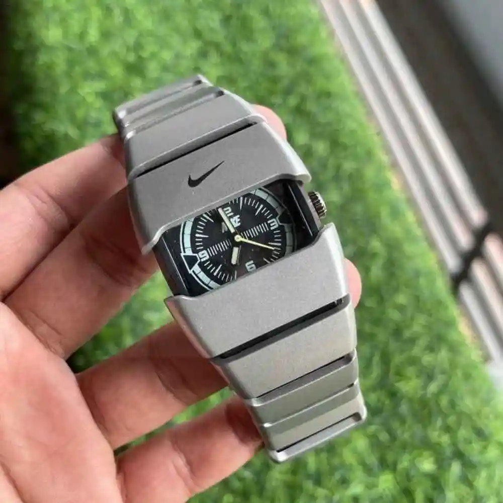 RC Nikee Chain Watch