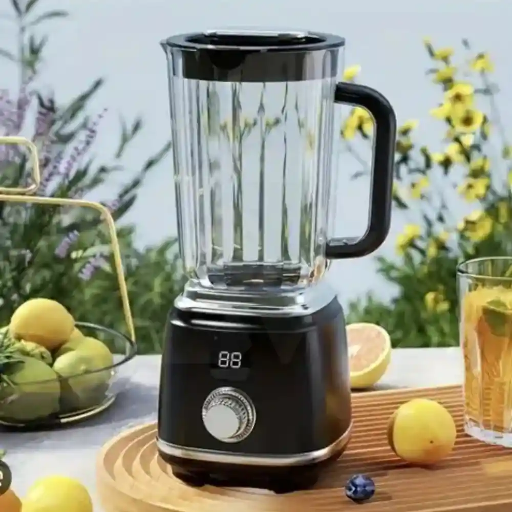 Portable-Electric-Juicer-Blender