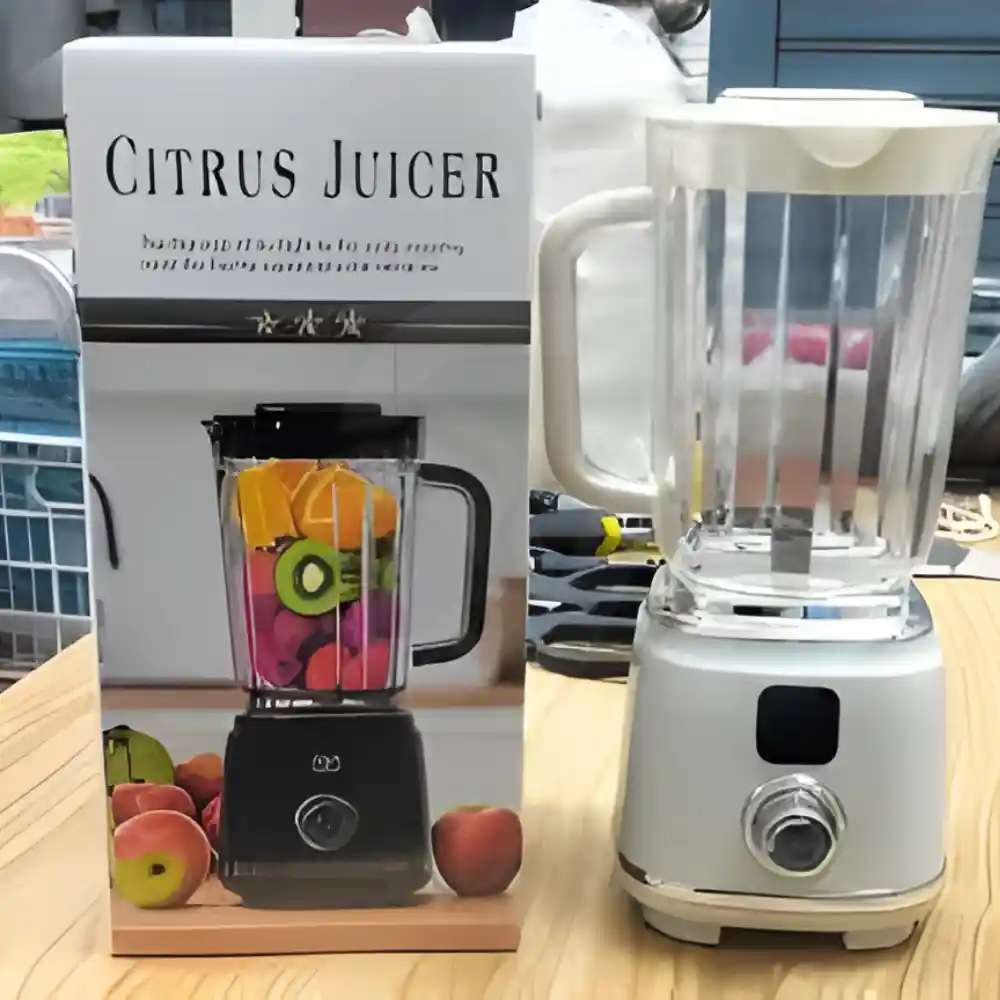 Portable-Electric-Juicer-Blender