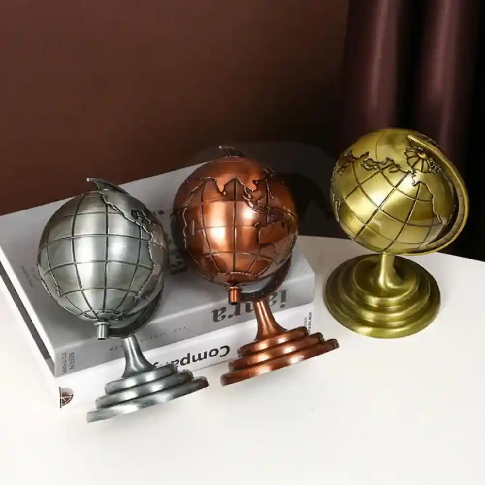 3D Rotating World Map